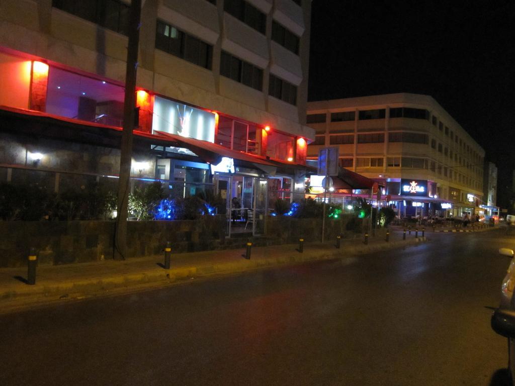 Penelope Central Nicosia Exteriör bild